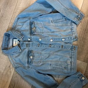 Forever 21 Medium Blue Wash Button Down Jean Denim Jacket Coat Long Sleeve Small